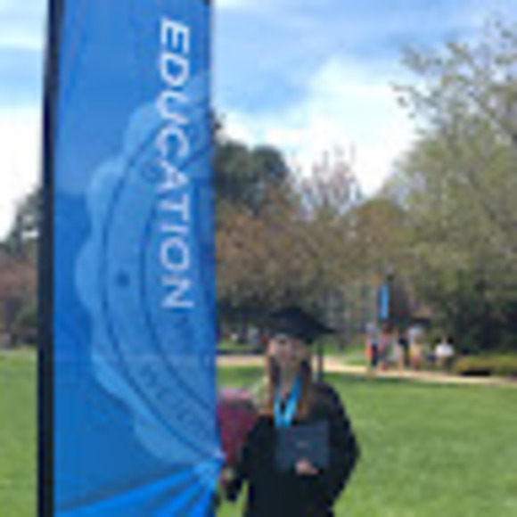 Meet your Posher, Alison - Picture 1 of 1